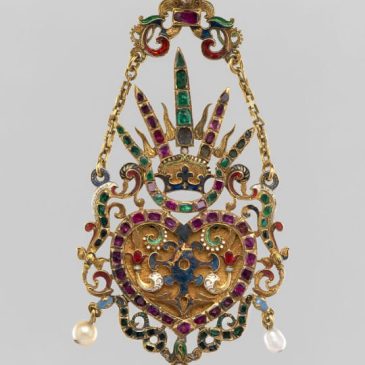 17th-Century Sacred Heart Pendant