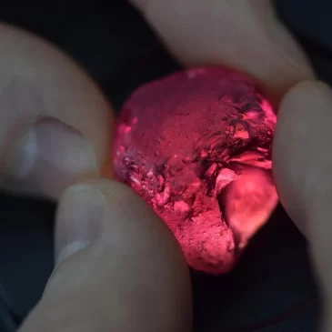 Estrela de Fura Ruby
