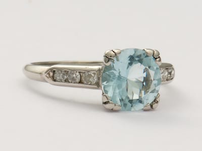 Aquamarine Engagement Ring: A Timeless Choice for the Modern Bride Are you searching for an engagement ring that stands out from the crowd?